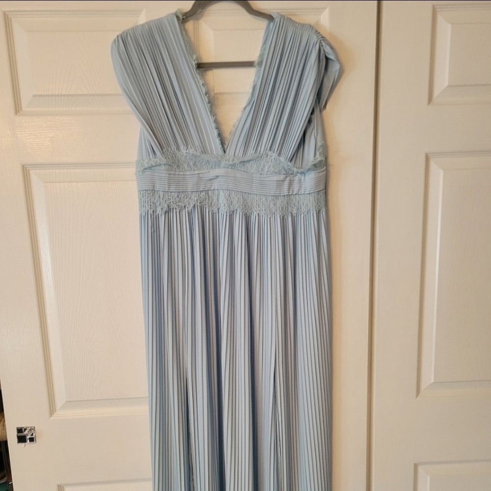 Long blue dress